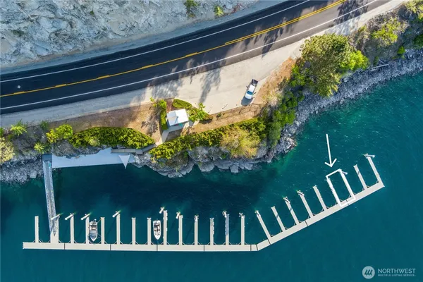 $950,000 | 7420 Navarre Drive, Chelan, WA 98816