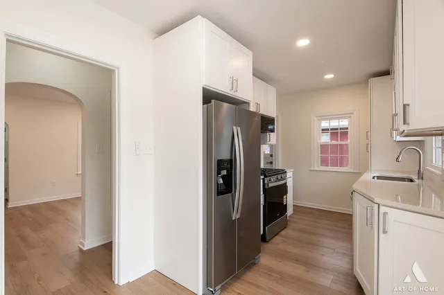 $359,900 | 1015 Grandview Avenue, Lockport, IL 60441