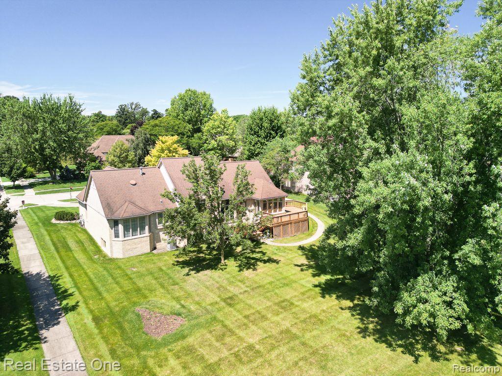 4892 Rivers Edge Drive Troy, MI 48098 - Photo 45 of 58