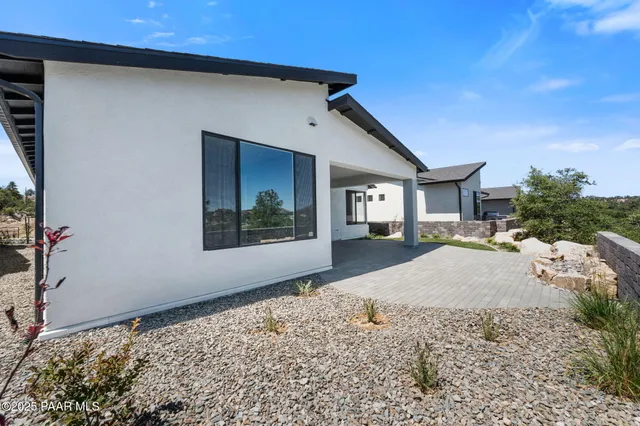 a view of deck and patio