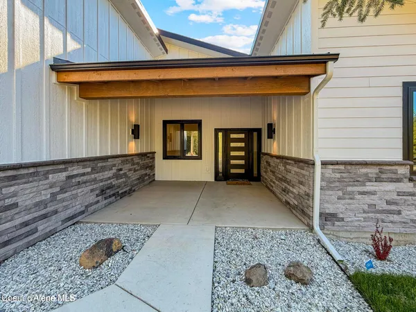 $969,000 | 624 Satchel Drive, Spirit Lake, ID 83869