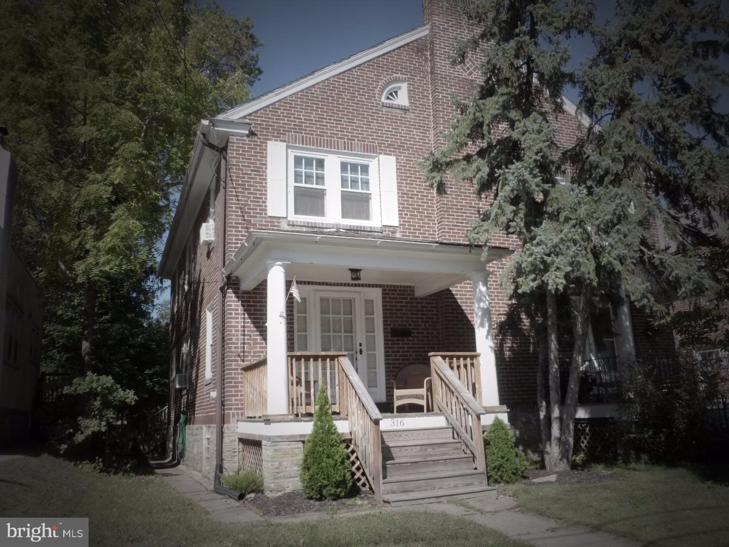 316 Oak Road Glenside, PA 19038 - Photo 2 of 25 Gallery Image 2