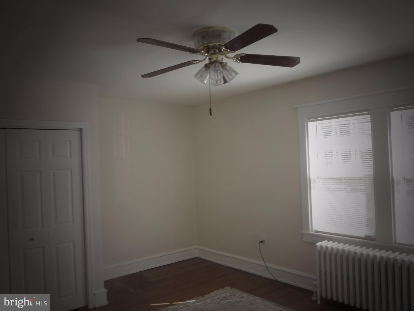 316 Oak Road Glenside, PA 19038 - Photo 15 of 25 Bedroom - Main