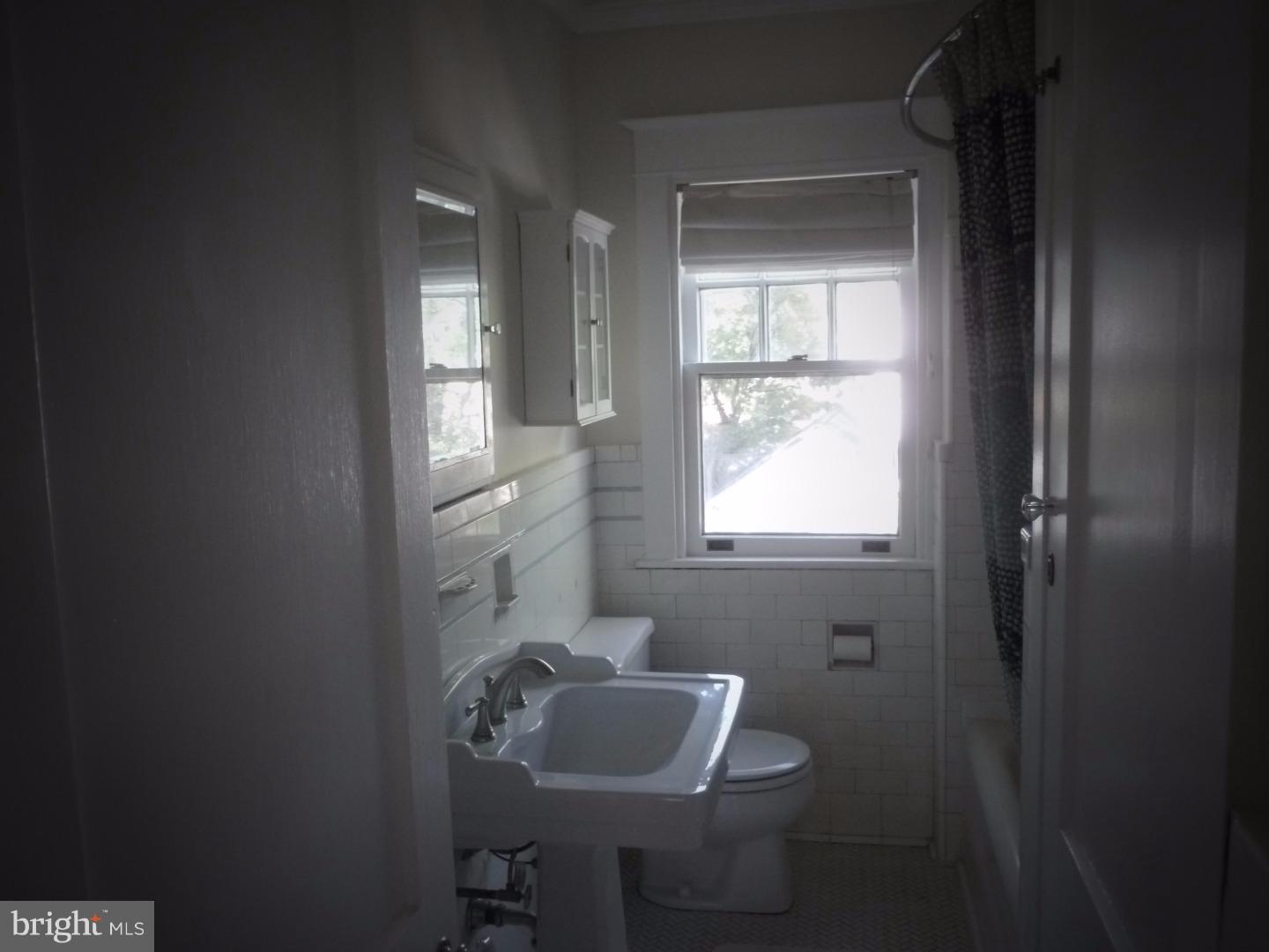 316 Oak Road Glenside, PA 19038 - Photo 19 of 25 Gallery Image 19