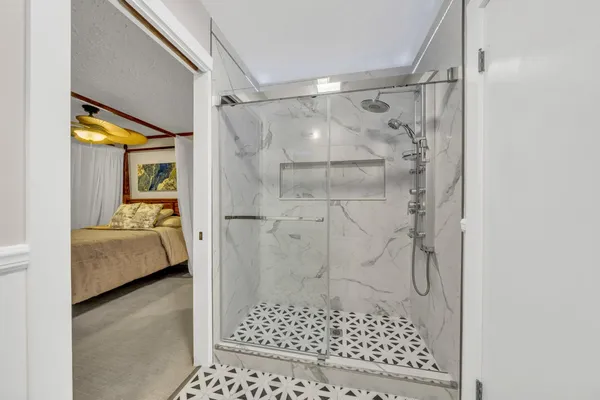 a view of a storage & utility room