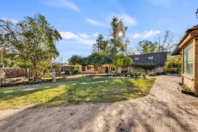 $1,649,000 | 930 Saverien Drive, Sacramento, CA 95864