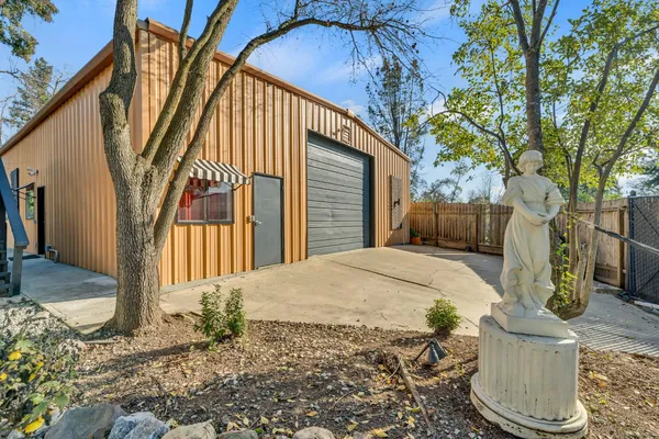 $1,649,000 | 930 Saverien Drive, Sacramento, CA 95864