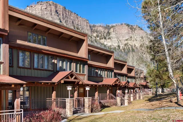 $269,000 | 961 North Tamarron Drive, Unit 555, Durango, CO 81301