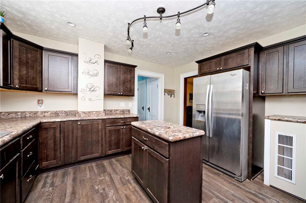 6150 Iona Road Indianapolis, IN 46203 - Photo 7 of 46 Gallery Image 7