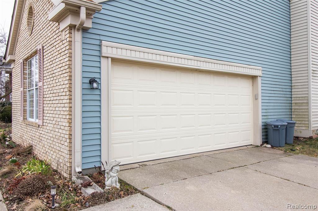 1261 High-Ridge Drive Canton, MI 48187 - Photo 33 of 37