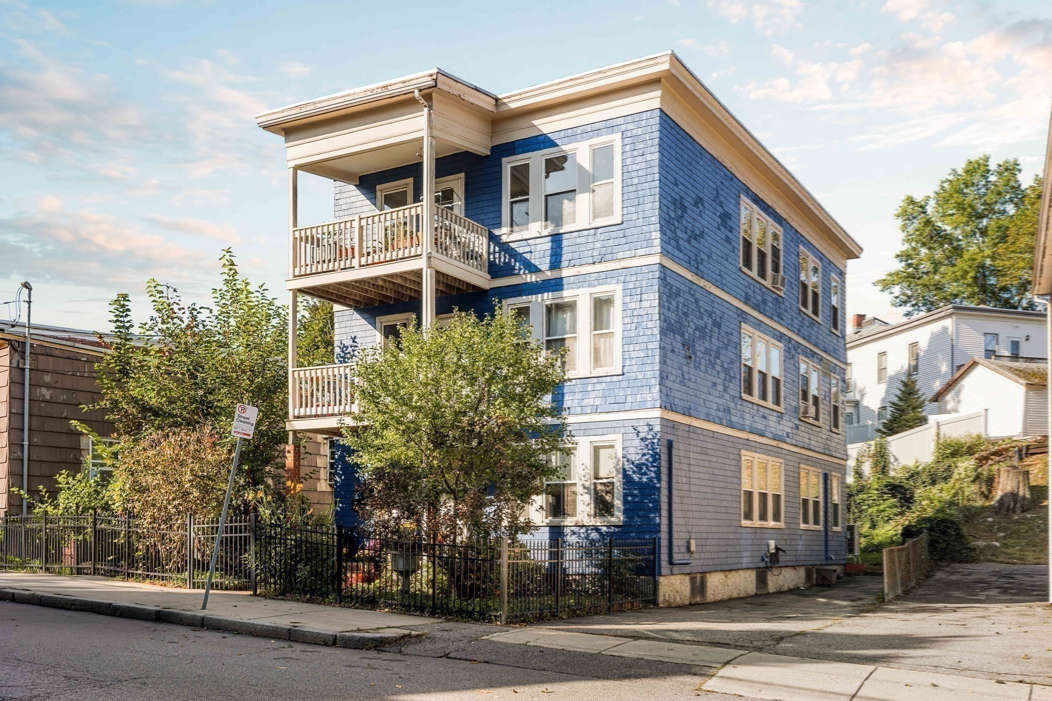 217-219 Florence Street, Unit 219 Boston, MA 02131 - Photo 27 of 30 Gallery Image 27