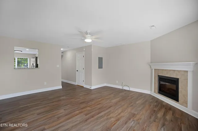 $1,750 | 2425 Hallerins Court, Maryville, TN 37801