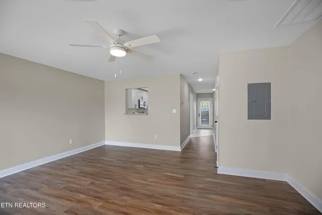 $1,750 | 2425 Hallerins Court, Maryville, TN 37801