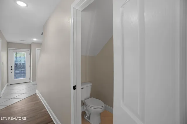 $1,750 | 2425 Hallerins Court, Maryville, TN 37801