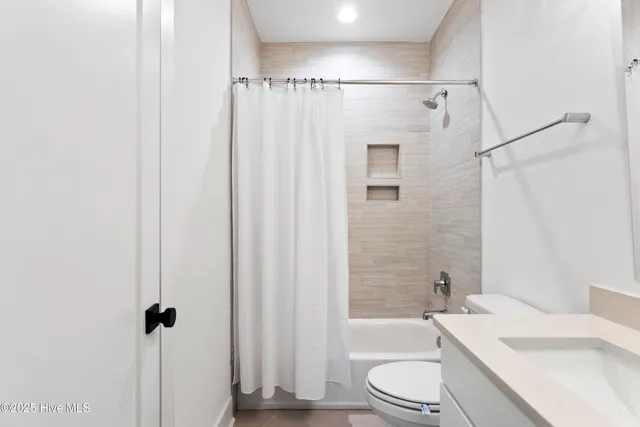 $1,190,000 | 207 Florence Avenue, Unit 1, Carolina Beach, NC 28428