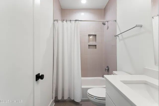 $1,190,000 | 207 Florence Avenue, Unit 1, Carolina Beach, NC 28428