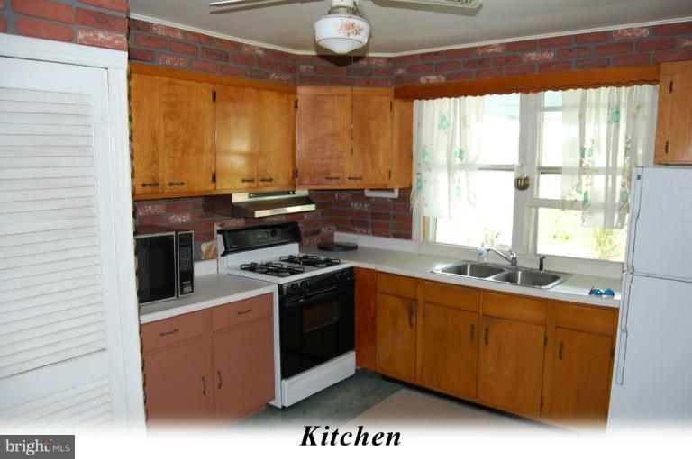 20644 Golden Thompson Road Avenue, MD 20609 - Photo 15 of 18 Kitchen