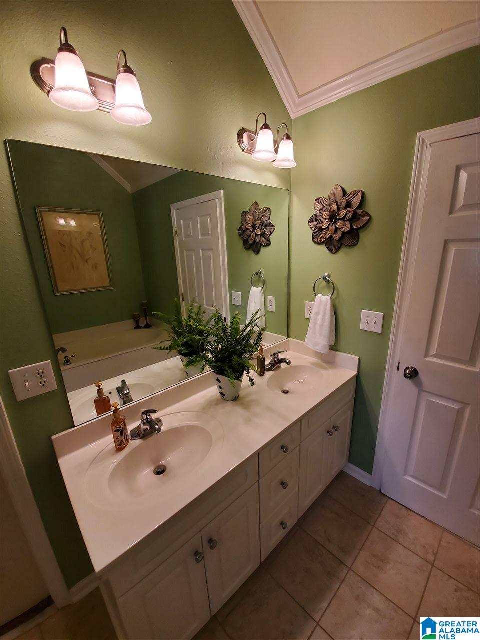 109 Addison Drive Calera, AL 35040 - Photo 3 of 24