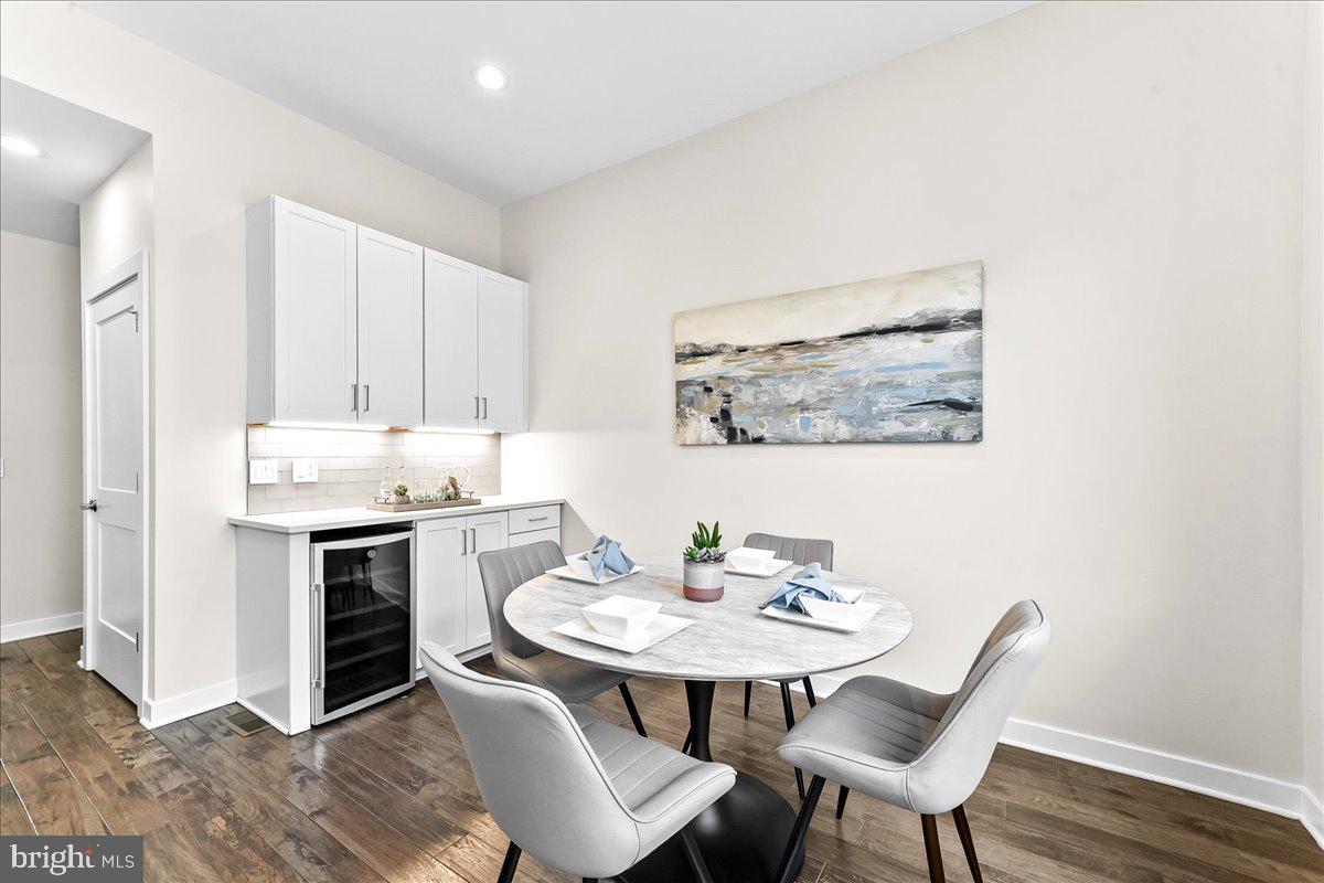 4584 Riverside Way Philadelphia, PA 19127 - Photo 18 of 85