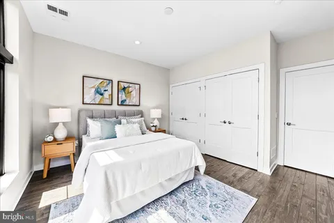 $1,075,000 | 4584 Riverside Way, Philadelphia, PA 19127