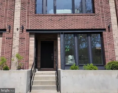 $1,075,000 | 4584 Riverside Way, Philadelphia, PA 19127