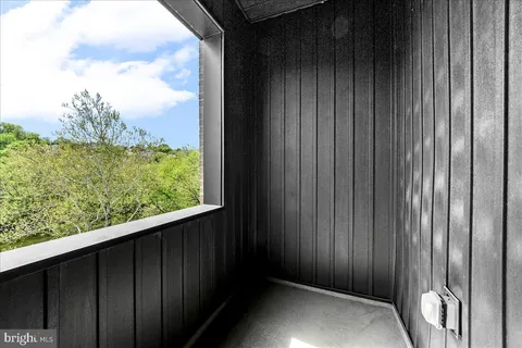 $1,075,000 | 4584 Riverside Way, Philadelphia, PA 19127