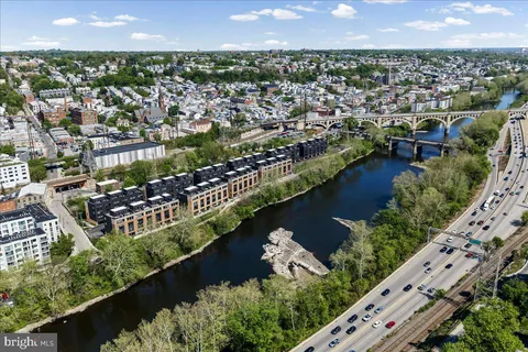 $1,075,000 | 4584 Riverside Way, Philadelphia, PA 19127