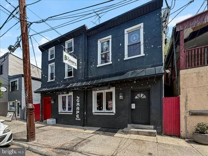 $1,075,000 | 4584 Riverside Way, Philadelphia, PA 19127