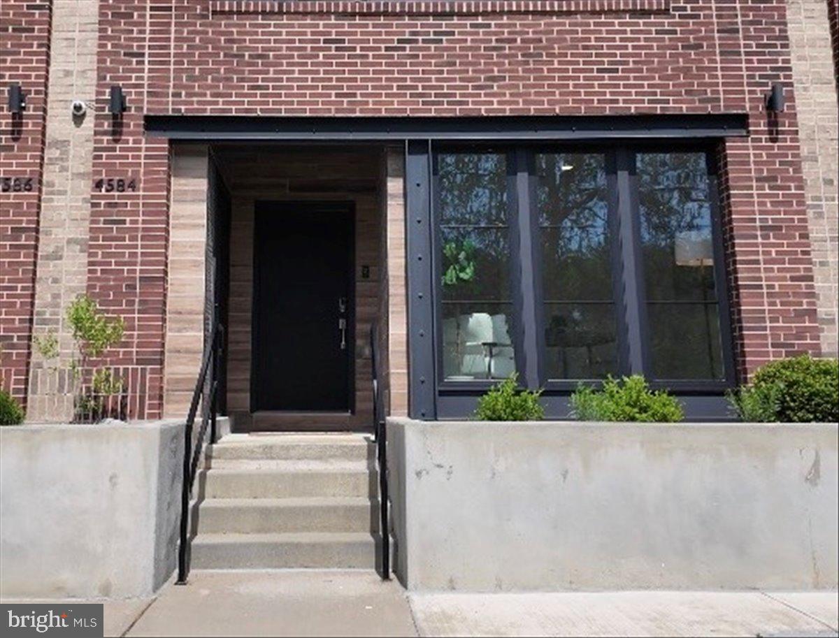 4584 Riverside Way Philadelphia, PA 19127 - Photo 8 of 85