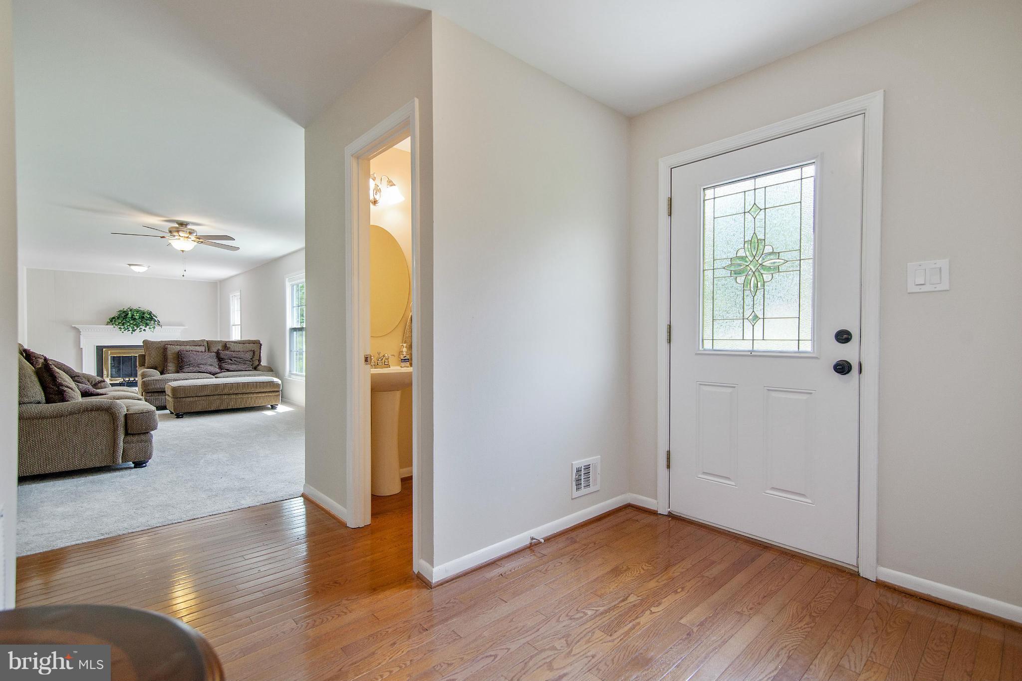 2327 Rosedown Drive Reston, VA 20191 - Photo 11 of 23 Interior (General)