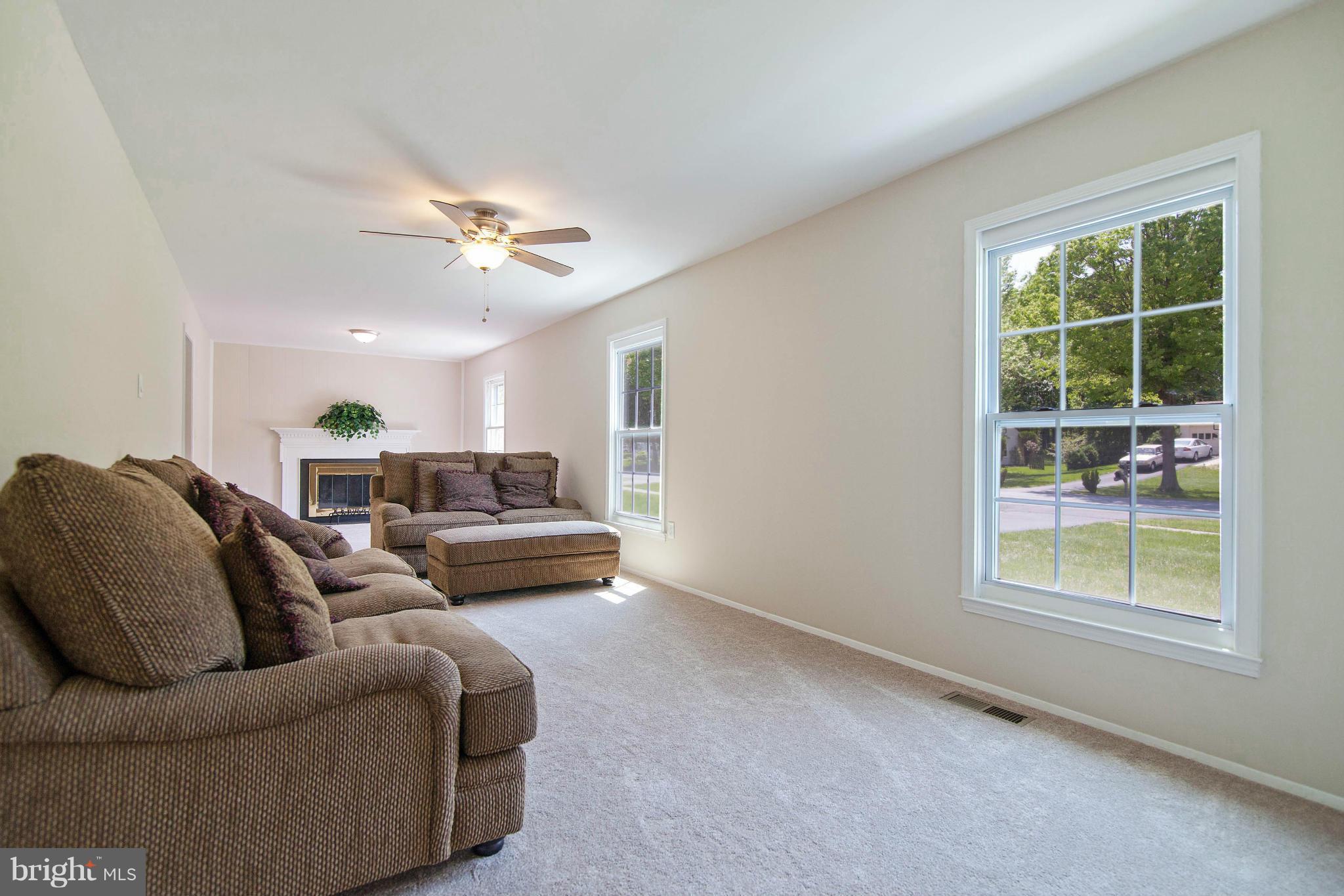 2327 Rosedown Drive Reston, VA 20191 - Photo 7 of 23 Family Room