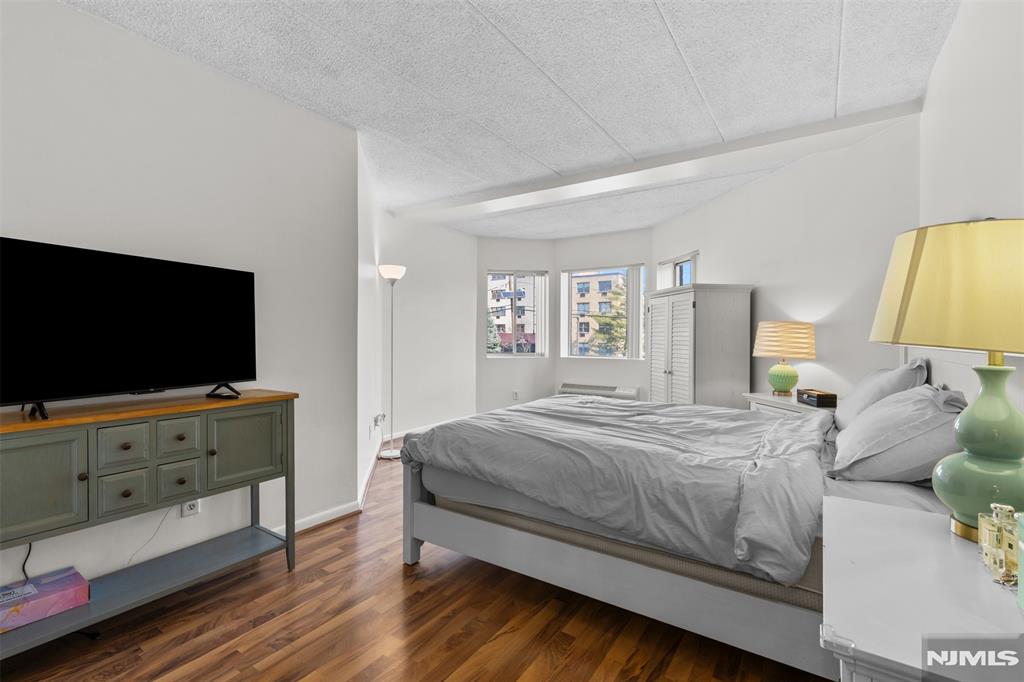 290 Anderson Street, Unit 2A Hackensack, NJ 07601 - Photo 14 of 30