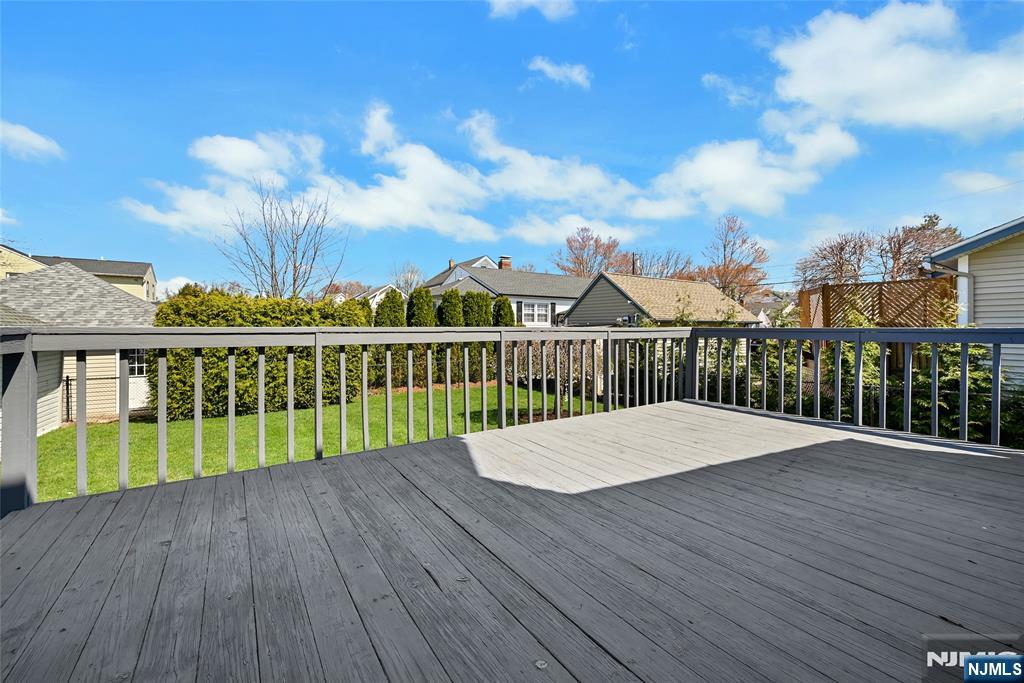 91 Belle Avenue Maywood, NJ 07607 - Photo 23 of 27