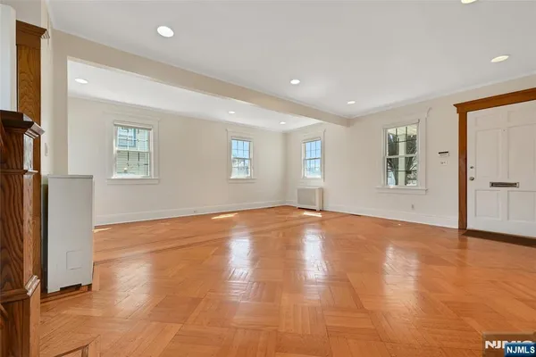 $589,900 | 91 Belle Avenue, Maywood, NJ 07607