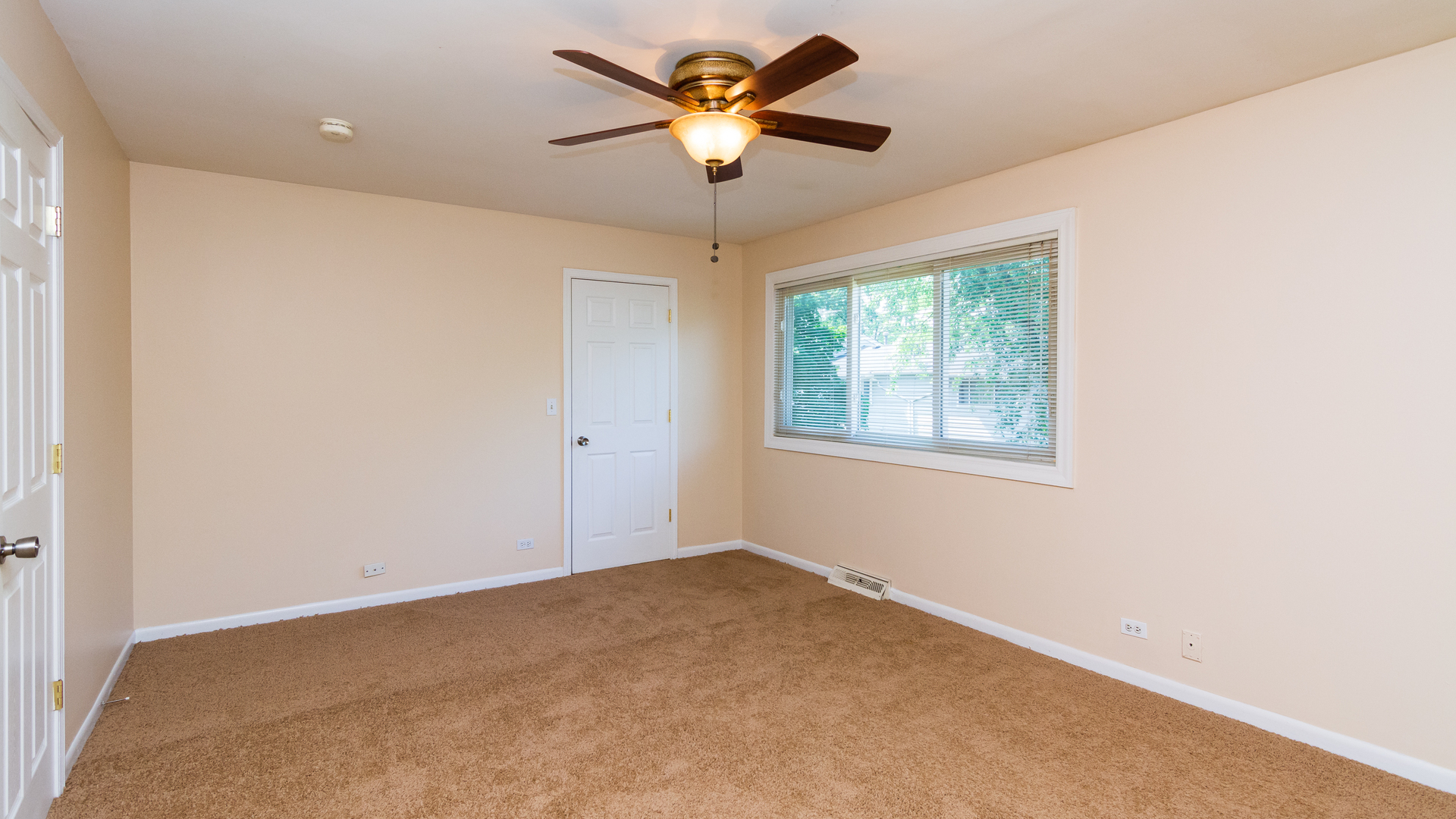 203 Monroe Road Bolingbrook, IL 60440 - Photo 17 of 27