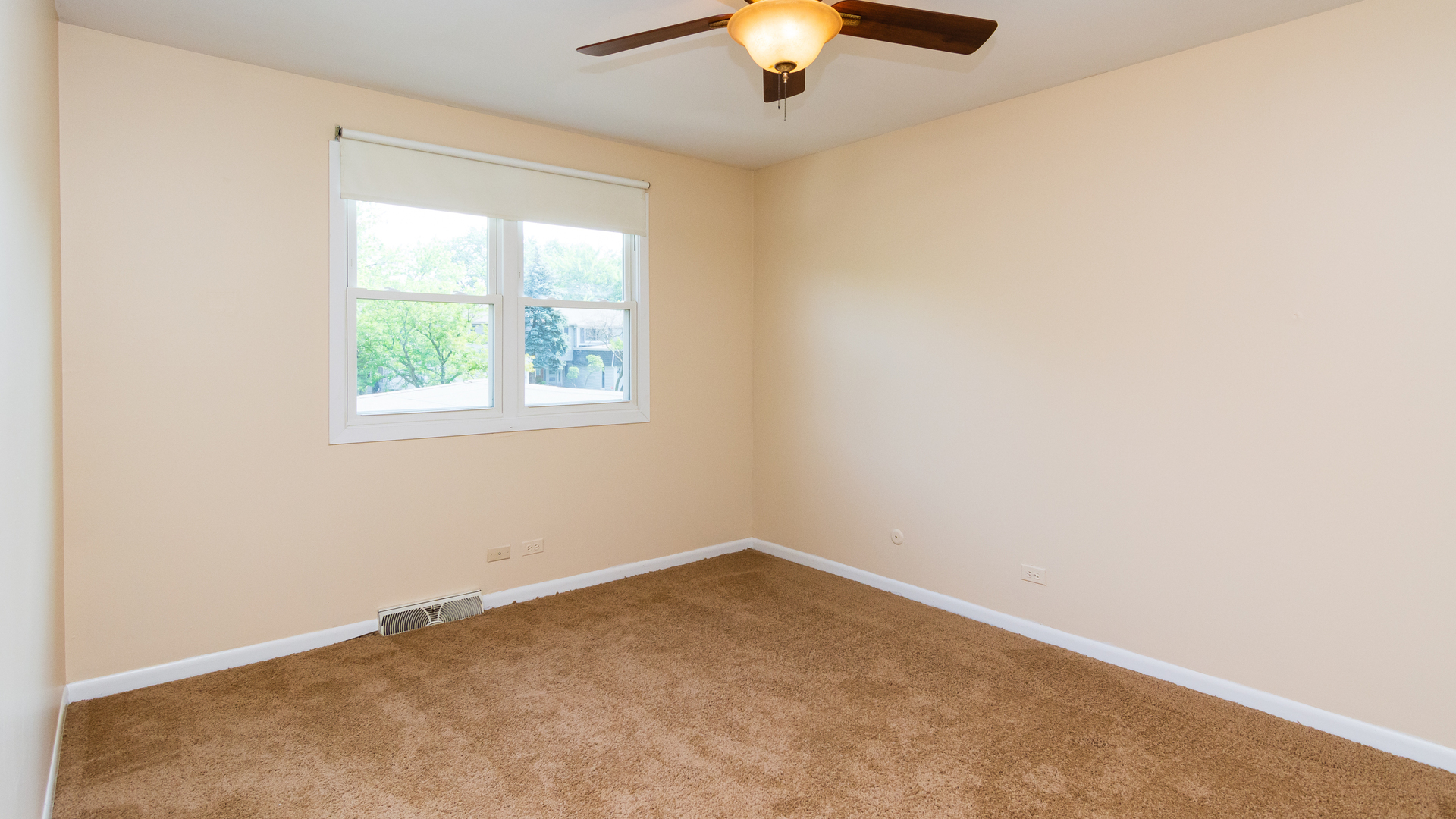203 Monroe Road Bolingbrook, IL 60440 - Photo 19 of 27