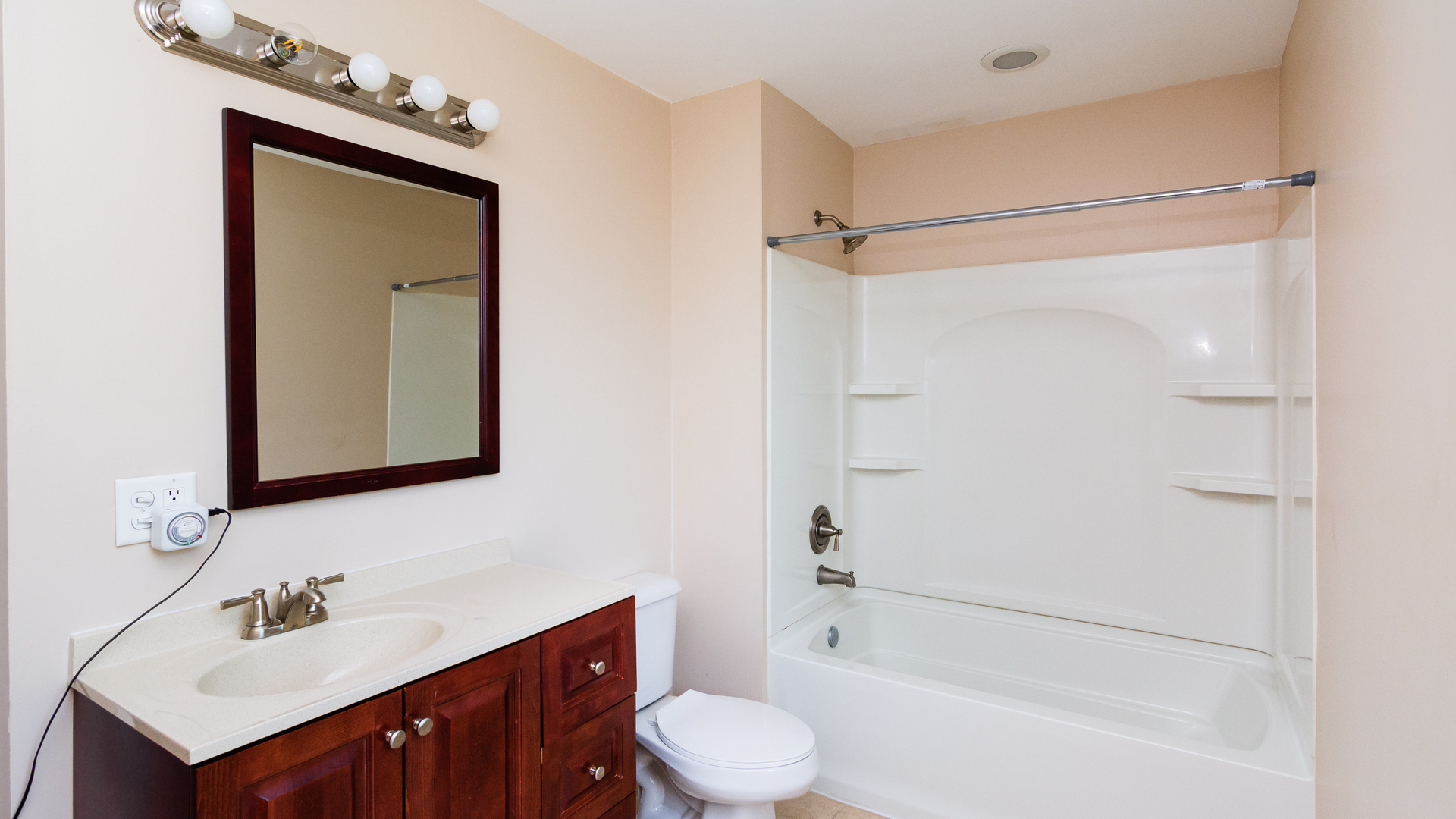 203 Monroe Road Bolingbrook, IL 60440 - Photo 22 of 27