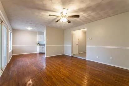 3621 Pleasant Run Road Irving, TX 75062 - Photo 2 of 18