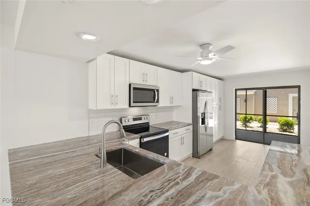 $244,900 | 16260 Kelly Cove Drive, Unit 235, Fort Myers, FL 33908