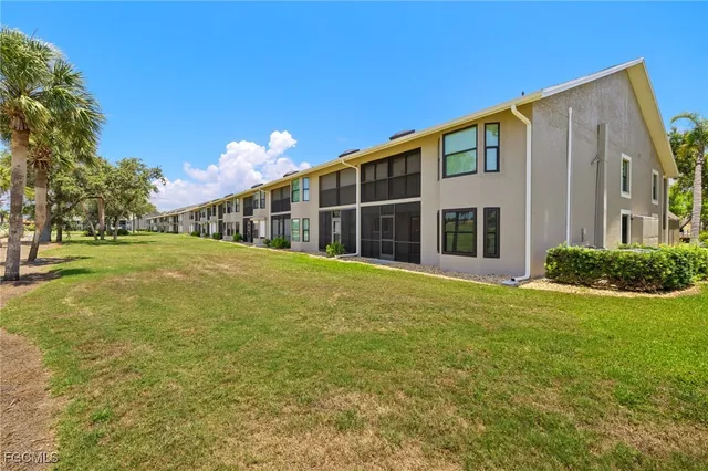 $244,900 | 16260 Kelly Cove Drive, Unit 235, Fort Myers, FL 33908