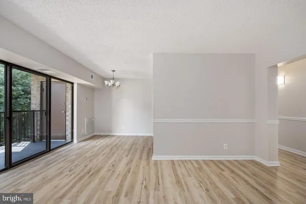 $2,650 | 11659 Stoneview Square, Unit 11C, Reston, VA 20191
