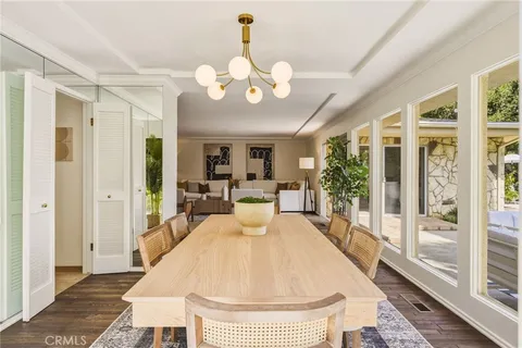 $1,799,000 | 3586 Alana Drive, Sherman Oaks, CA 91403