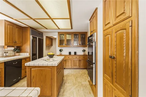 $1,799,000 | 3586 Alana Drive, Sherman Oaks, CA 91403