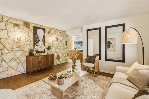 $1,799,000 | 3586 Alana Drive, Sherman Oaks, CA 91403