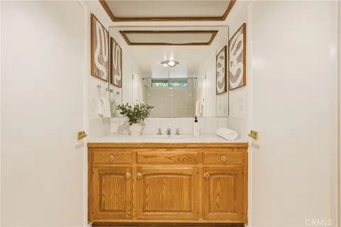 $1,799,000 | 3586 Alana Drive, Sherman Oaks, CA 91403