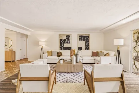 $1,799,000 | 3586 Alana Drive, Sherman Oaks, CA 91403