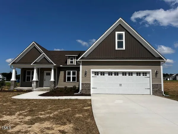 $381,900 | 835 Olive Br Drive, Smithfield, NC 27577