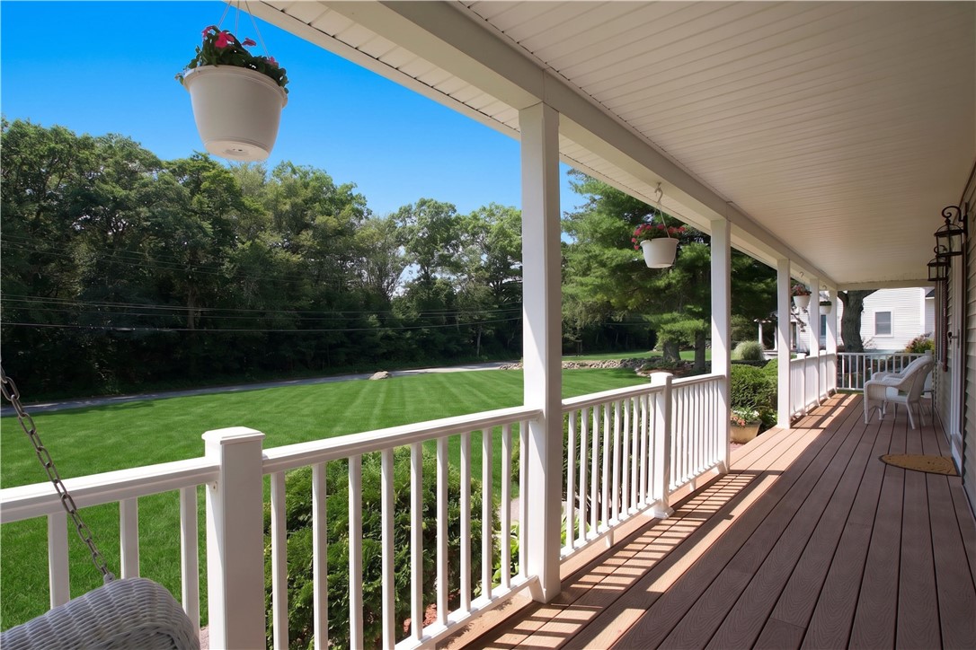3 Courtney Lane Hopkinton, RI 02832 - Photo 6 of 46