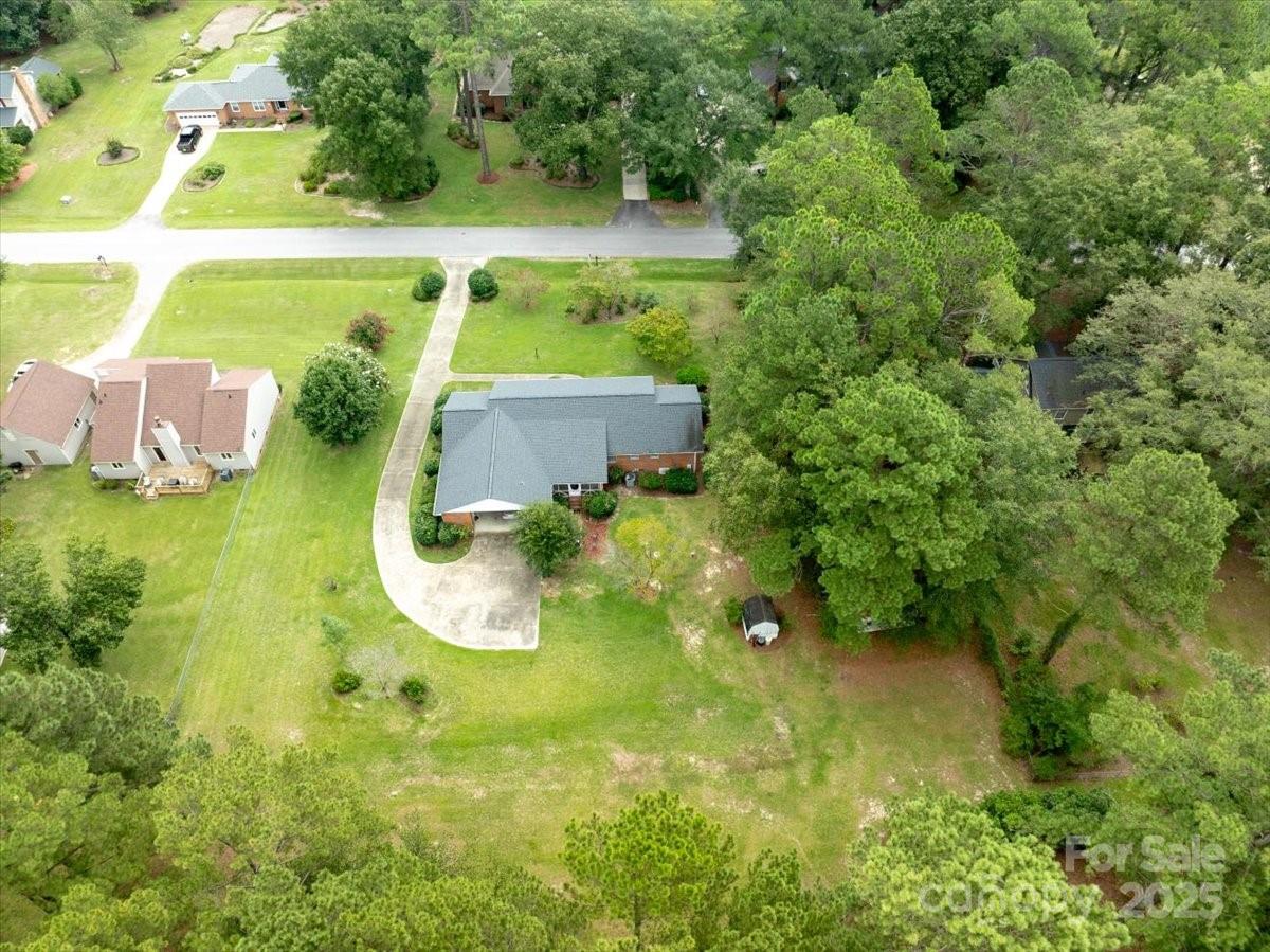 332 Ridge Road Cheraw, SC 29520 - Photo 44 of 46 an aerial view of tennis court