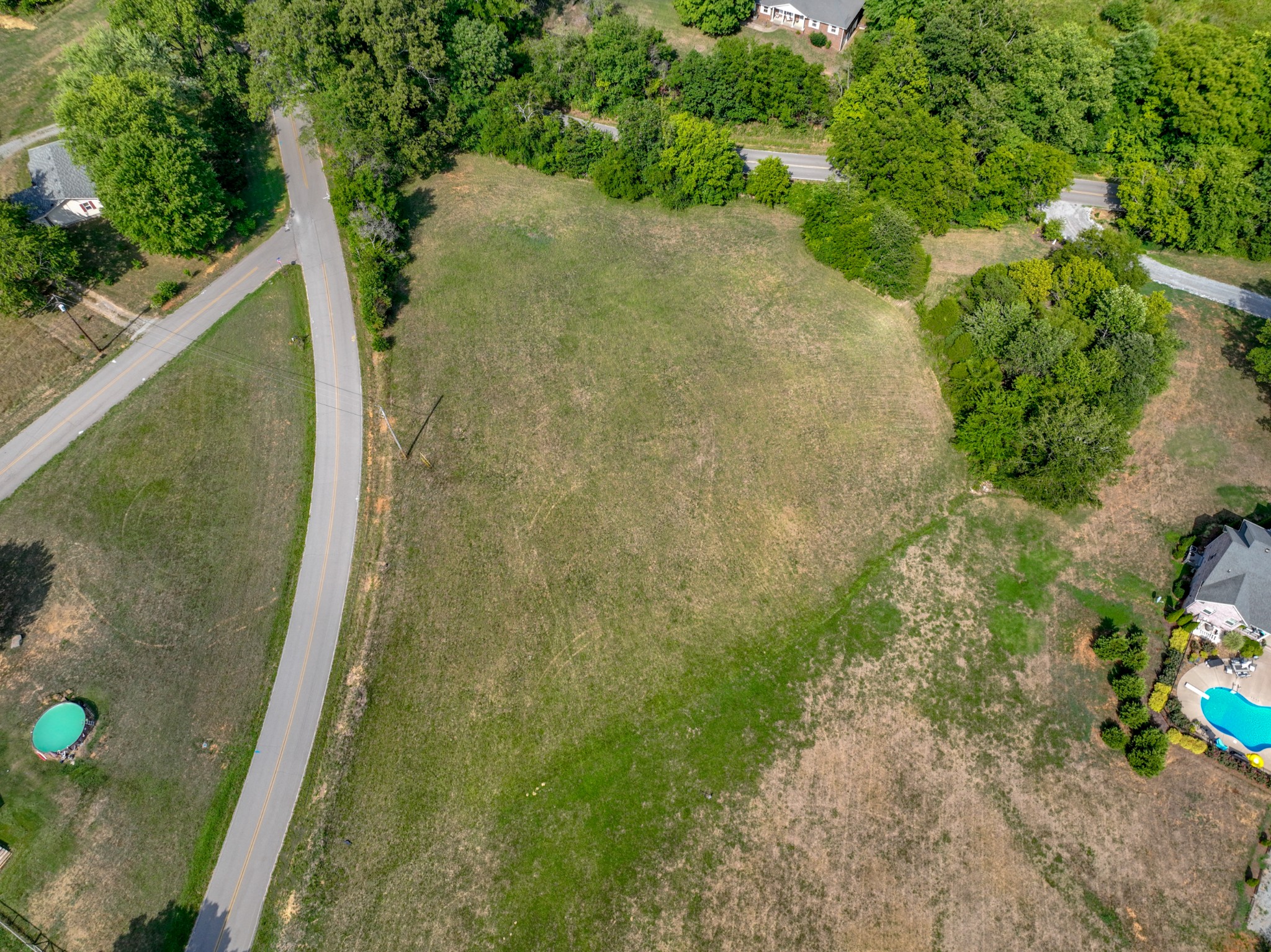 1275 Bagwell Road Clarksville, TN 37043 - Photo 8 of 8 Gallery Image 8